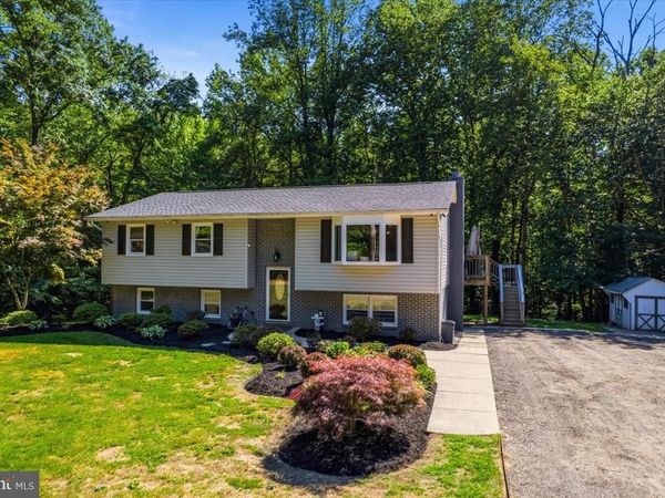 1610 AVERY ROAD, HUNTINGTOWN, MD 20639