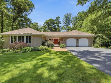 7512 RAMBLING RIDGE DRIVE, FAIRFAX STATION, VA 22039