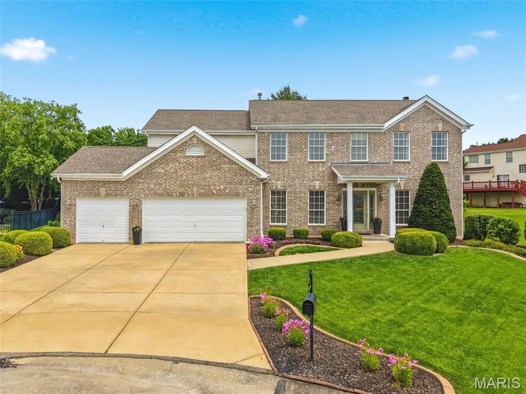 723 Hawk Run Drive, O Fallon, MO 63368 Main Photo