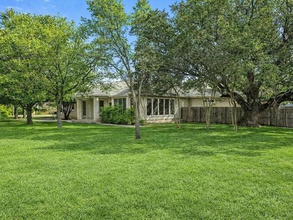 206 N Bouldin Street , Hamilton, TX 76531