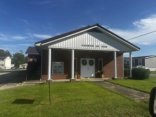 466 Maynard Avenue, Franklin Furnace, OH 45629
