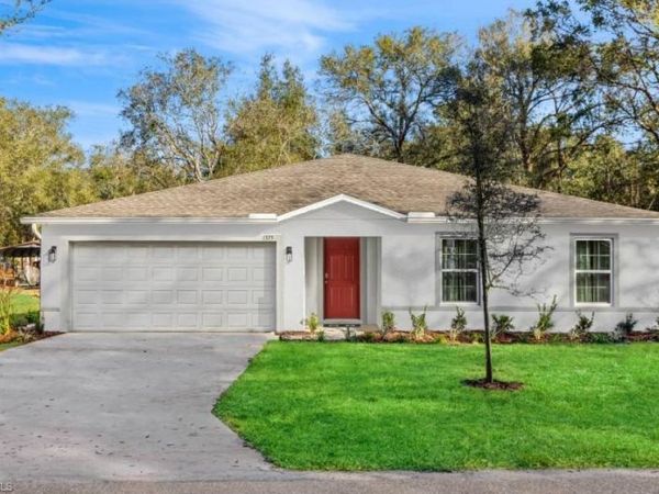 1805 NE 6th PL , CAPE CORAL, FL 33909