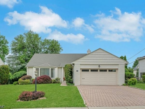 205 Haddenfield Rd, Clifton, NJ 07013