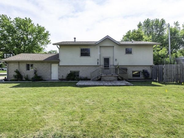 10404 268 Ave, Salem Lakes, WI 53179