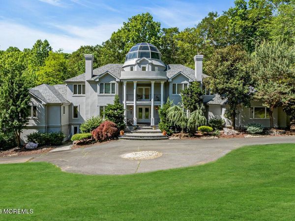 118 Mountainside View, Morganville, NJ 07751