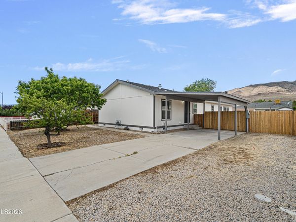233 Glen Vista Drive, Dayton, NV 89403