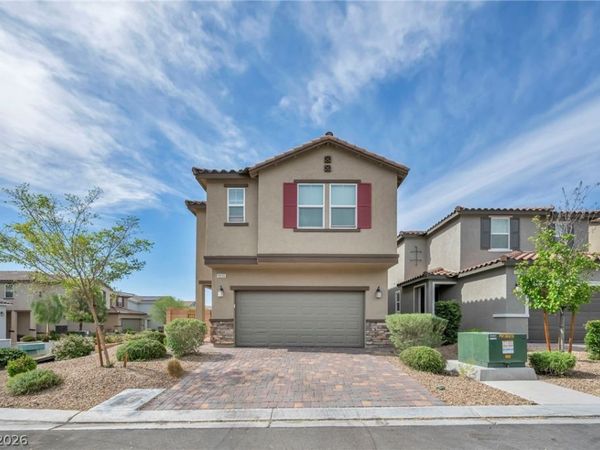 8439 Cabirolera Avenue, Las Vegas, NV 89149
