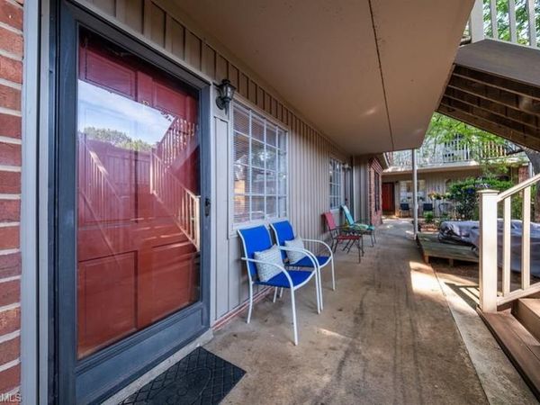 3820 Country Club Road , Unit E, Winston-Salem, NC 27104