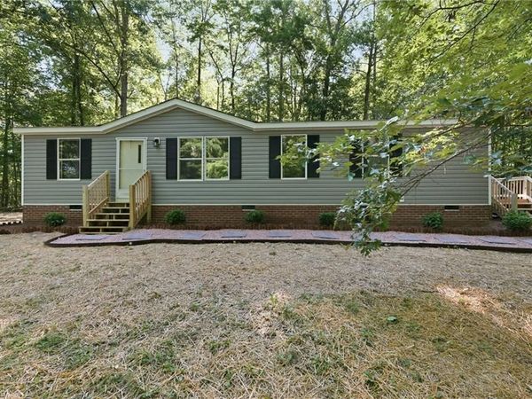 6041 Burlington Road , Gibsonville, NC 27249