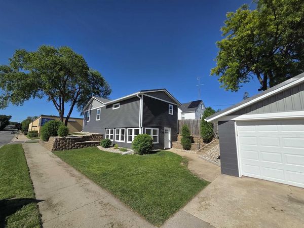 432 W Marion Street, Portage, WI 53901