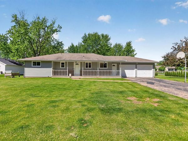 N8897 S COOP ROAD, Menasha, WI 54952