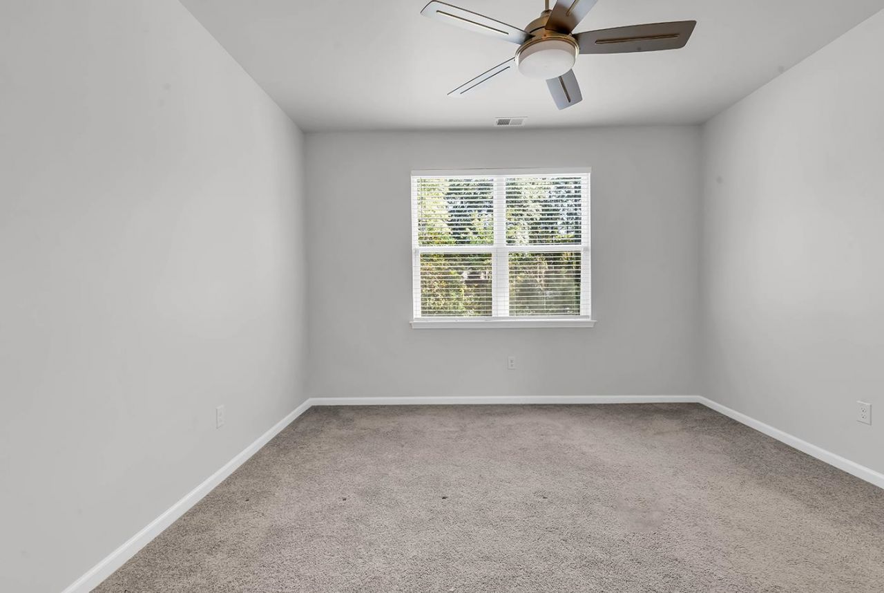 87 Vineyard Place  Photo 24
