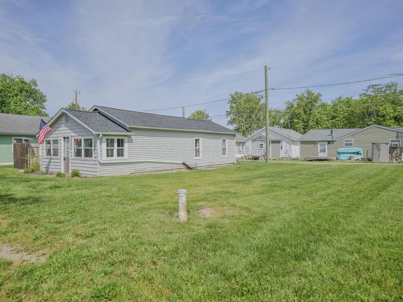 8960 Maple Street , Lakeview, OH 43331 Photo 2