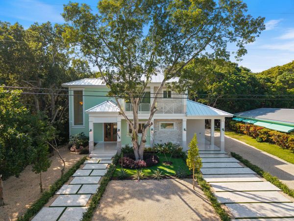 114 Royal Lane, ISLAMORADA, FL 33036