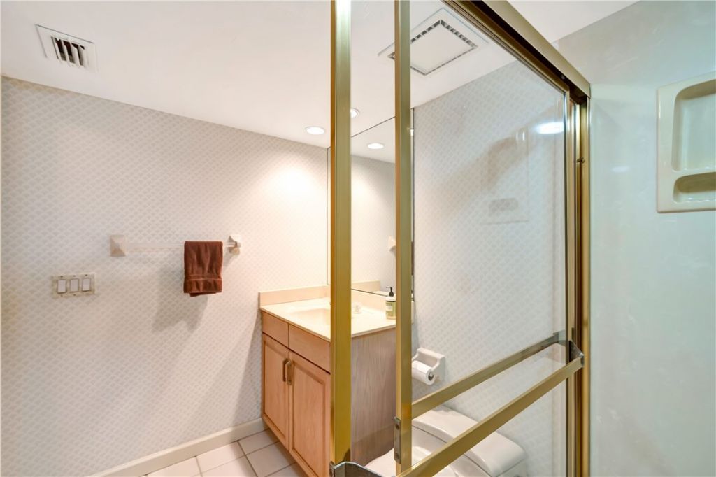 4800 Highway A1a, Unit 413, Vero Beach, FL 32963 Photo