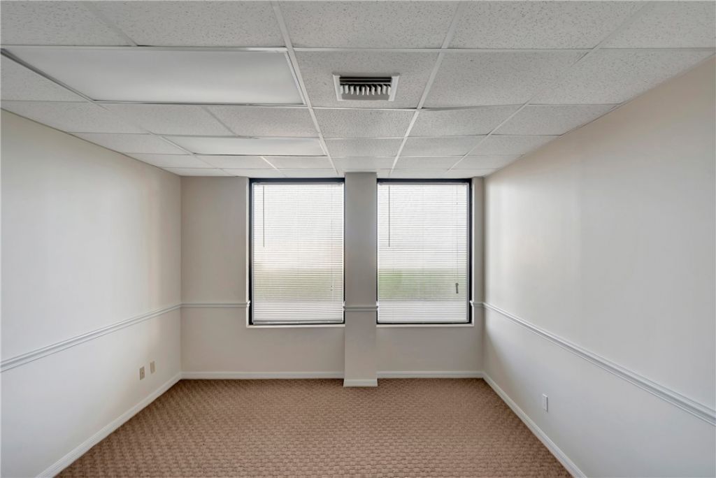 4800 Highway A1a, Unit 413, Vero Beach, FL 32963 Photo