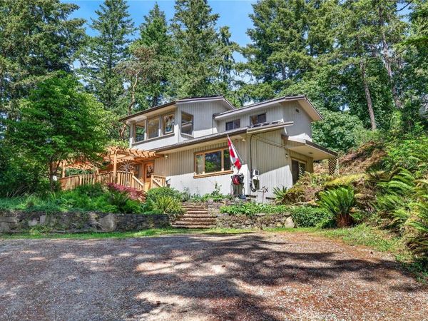 654 Vesuvius Bay Rd , Salt Spring, BC V8K 2T2