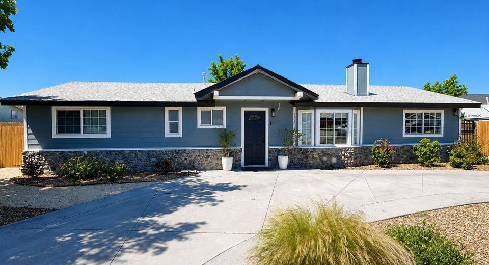 1280 Franklin Lane, Gardnerville, NV 89460 Photo