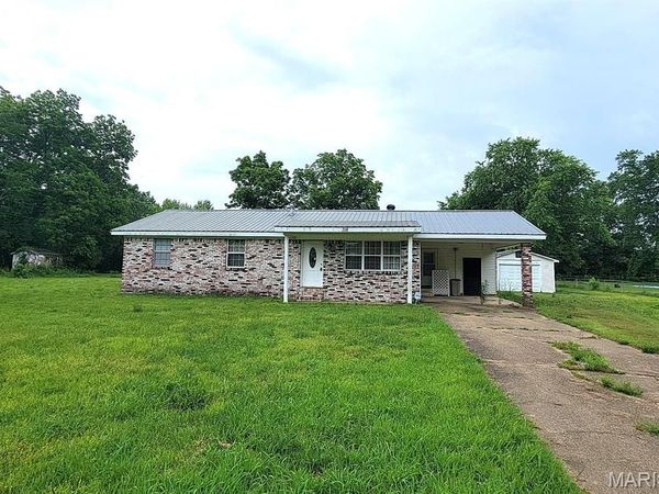 318 Lee Avenue , Poplar Bluff, MO 63901