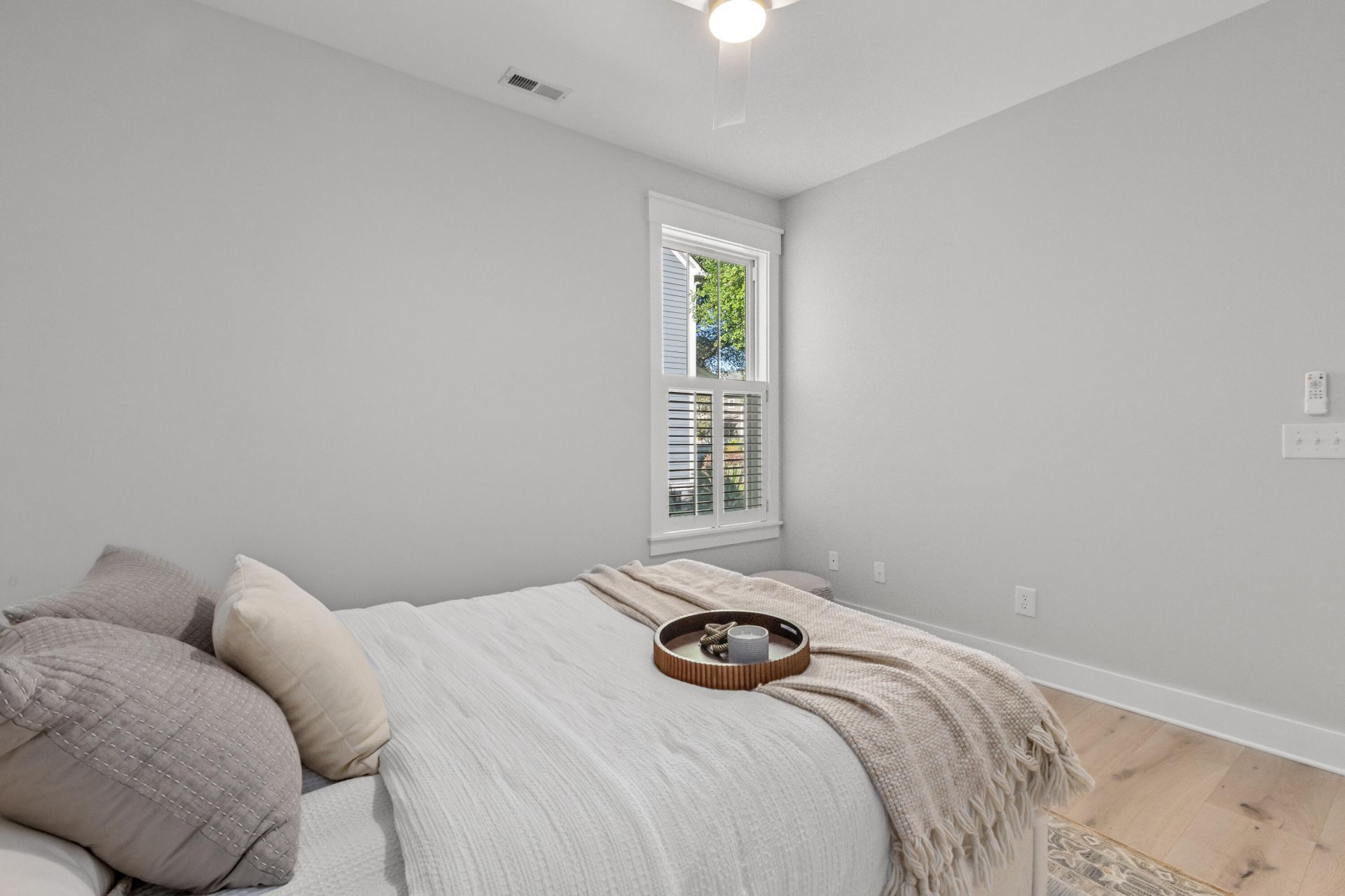 1063 Barfield Street Photo 27