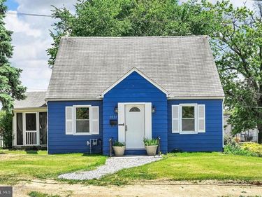 3937 WALNUT STREET, HARRISBURG, PA 17109