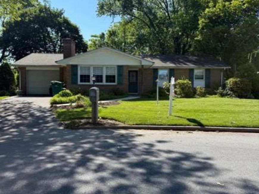 230 Robin Road , Hershey, PA 17033 Main Photo