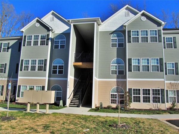 2606 Pennoak Way , Unit D, Greensboro, NC 27407