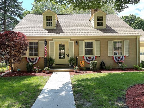 1505 1st Avenue , Sterling, IL 61081