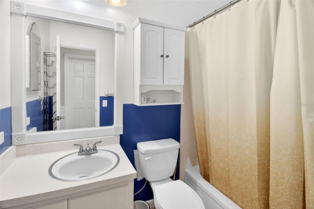 1915 NW 42nd Place, Gainesville, FL 32605 Photo