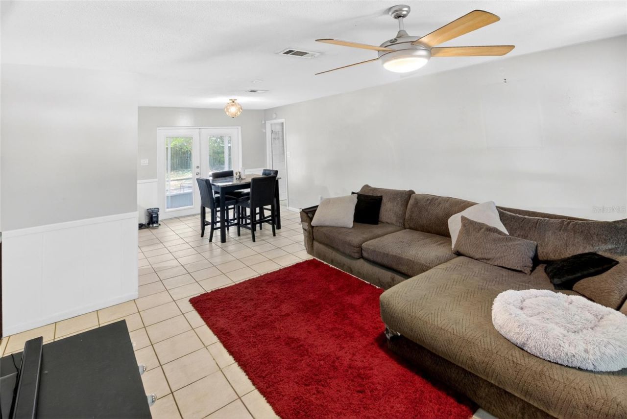 1915 NW 42nd Place, Gainesville, FL 32605 Photo