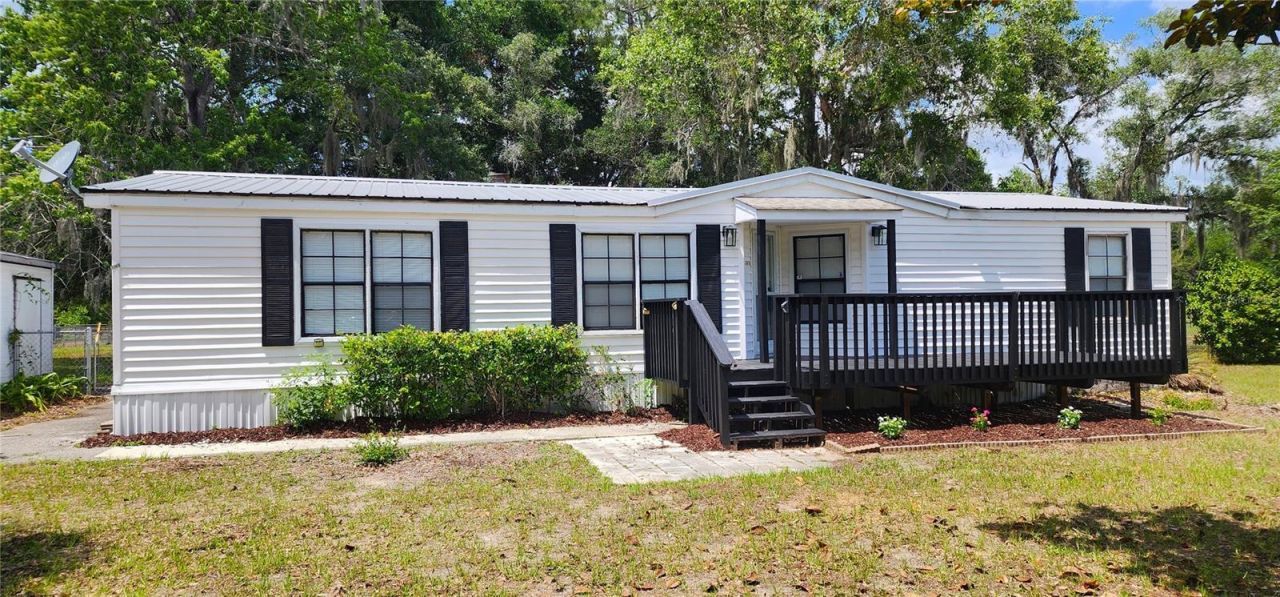 19865 SW 5th Place, Dunnellon, FL 34431 Main Photo