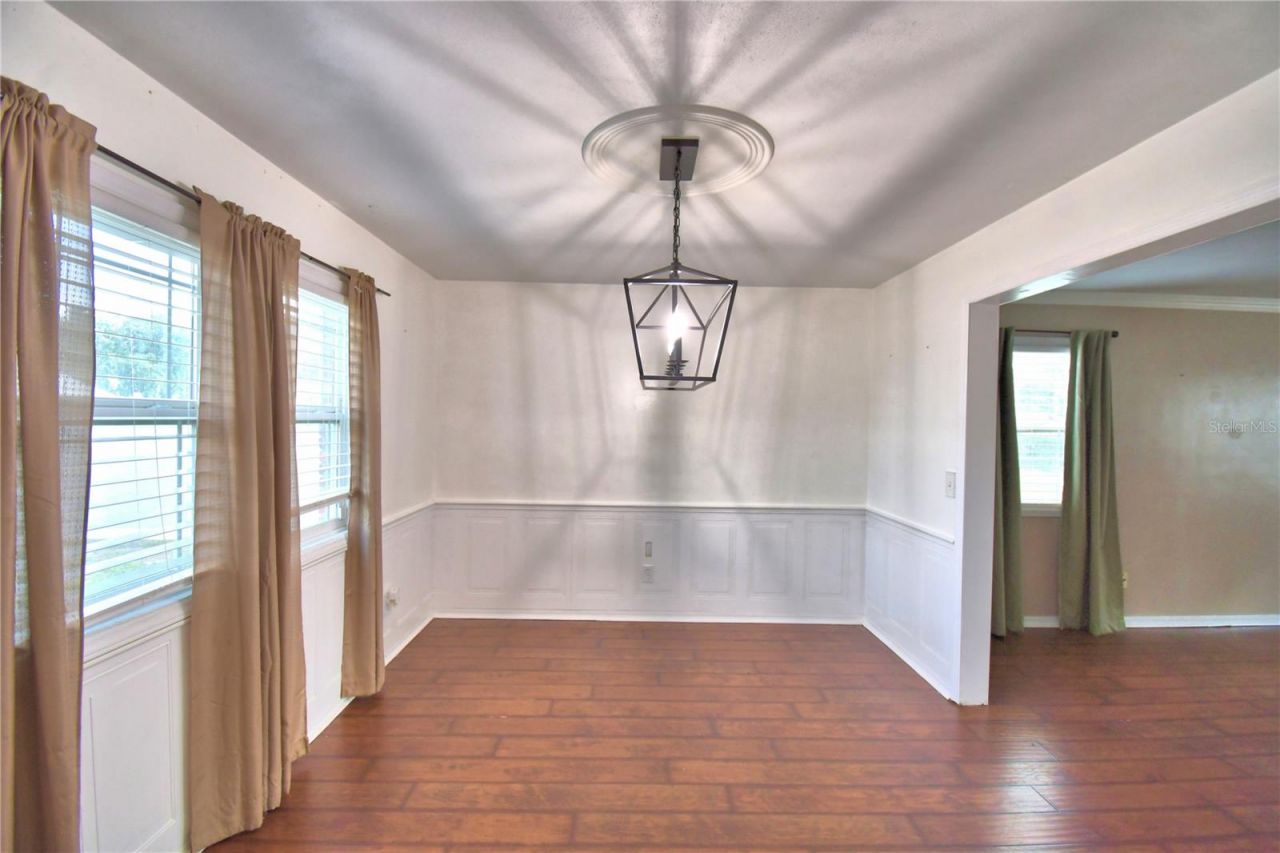 215 S Ilakee Avenue , Lake Alfred, FL 33850 Photo