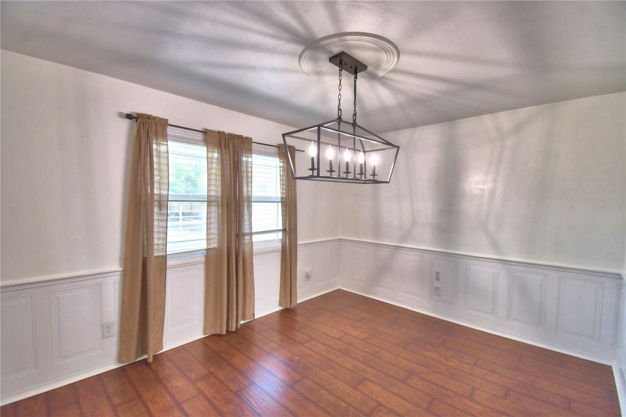 215 S Ilakee Avenue , Lake Alfred, FL 33850 Photo
