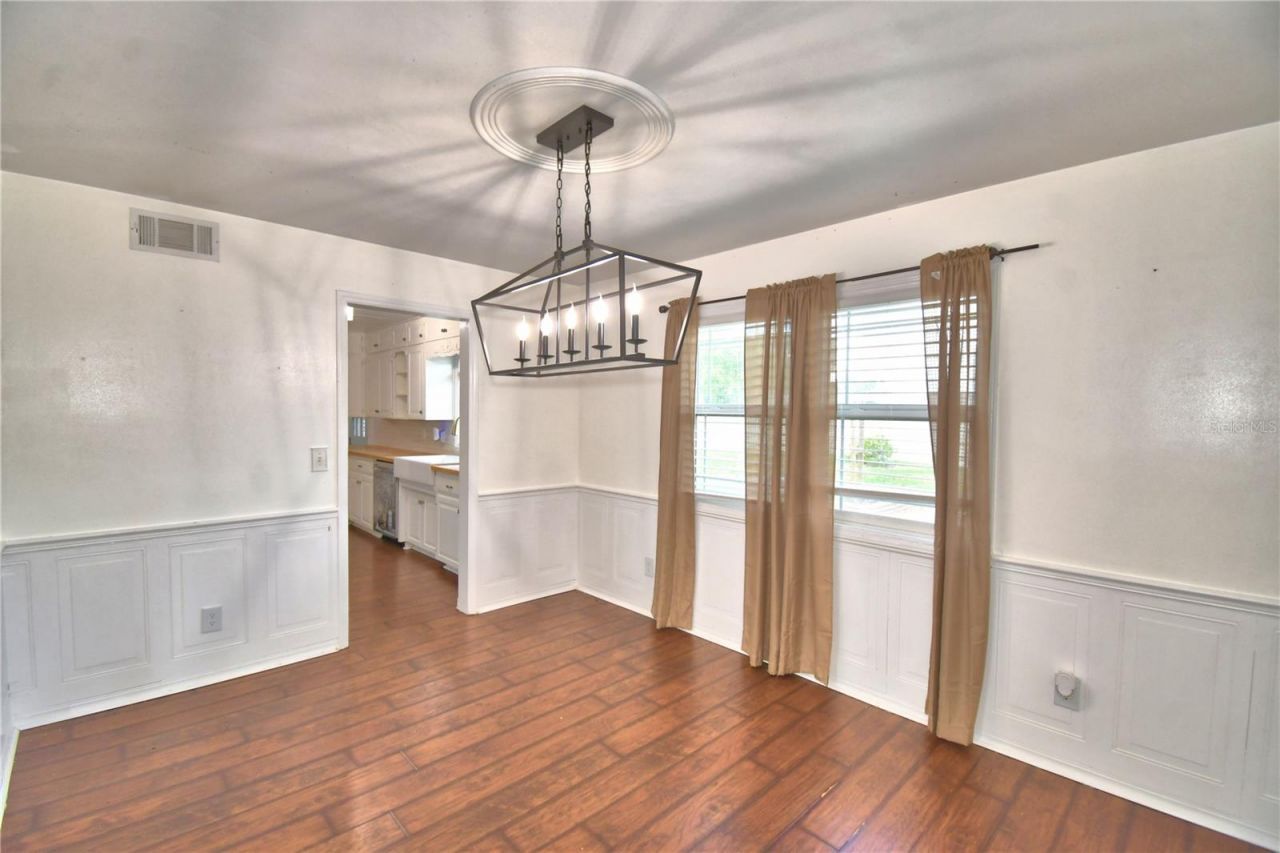 215 S Ilakee Avenue , Lake Alfred, FL 33850 Photo