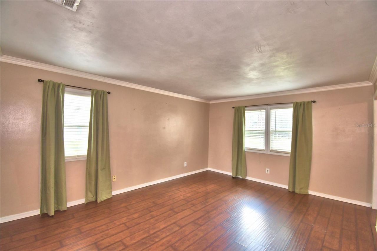 215 S Ilakee Avenue , Lake Alfred, FL 33850 Photo