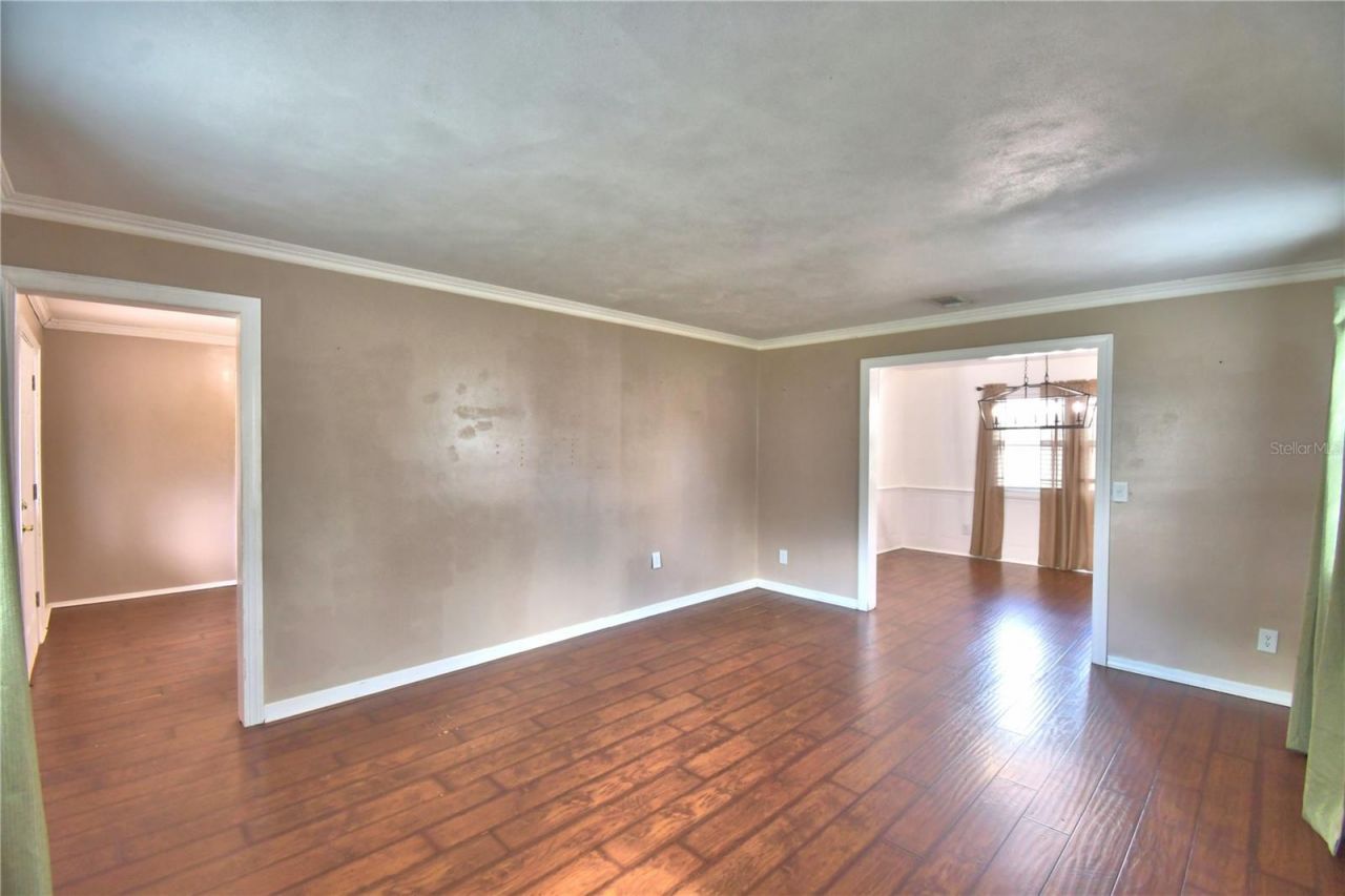 215 S Ilakee Avenue , Lake Alfred, FL 33850 Photo