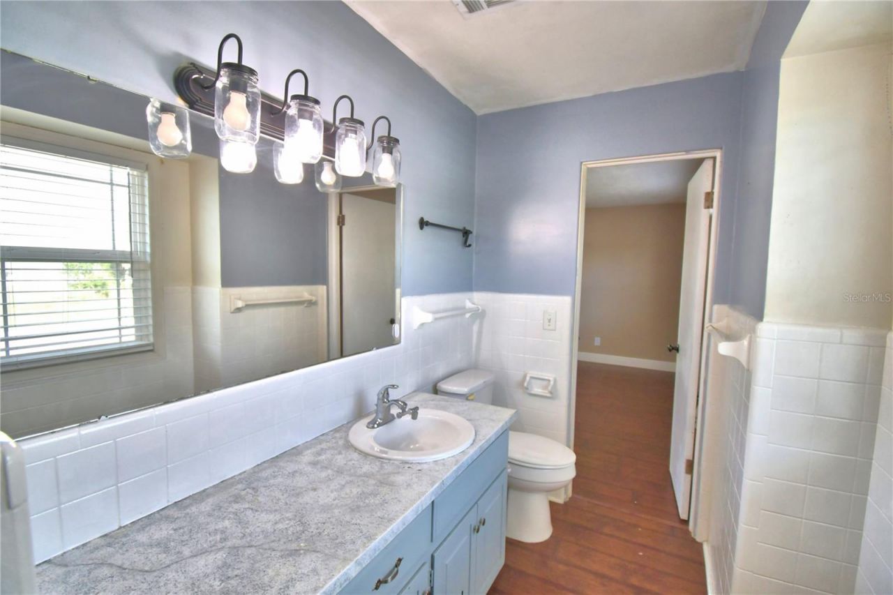 215 S Ilakee Avenue , Lake Alfred, FL 33850 Photo