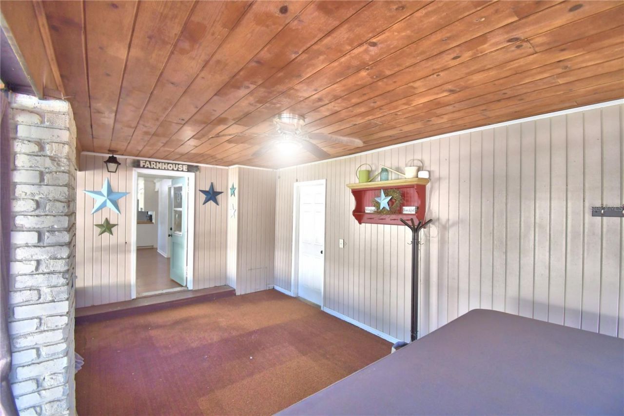 215 S Ilakee Avenue , Lake Alfred, FL 33850 Photo