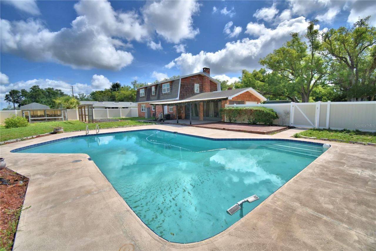 215 S Ilakee Avenue , Lake Alfred, FL 33850 Photo