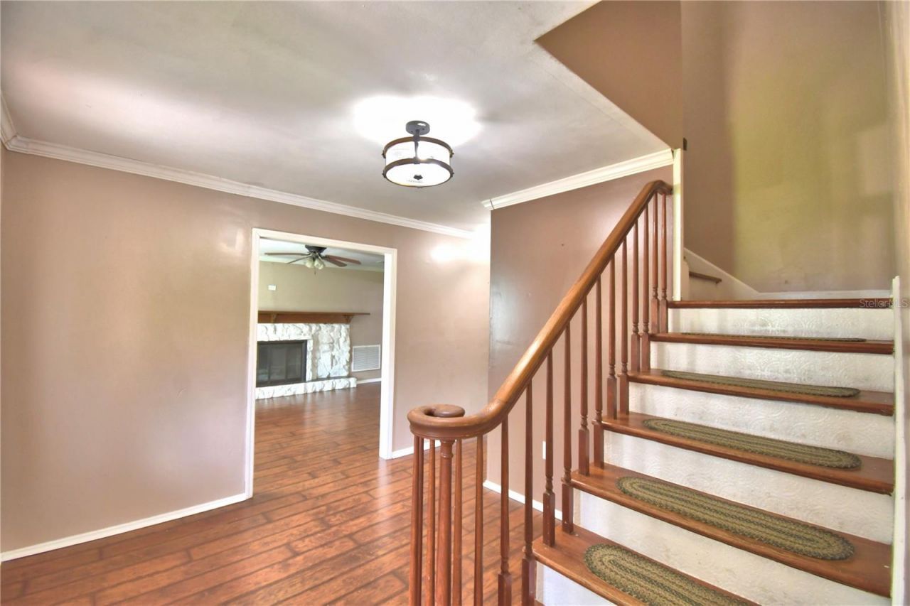 215 S Ilakee Avenue , Lake Alfred, FL 33850 Photo