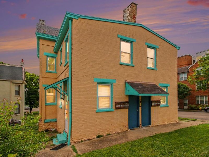 2701 Euclid Avenue, Cincinnati, OH 45219 Photo 2