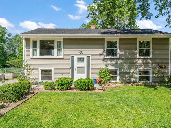 1022 S 18th Street , Chesterton, IN 46304