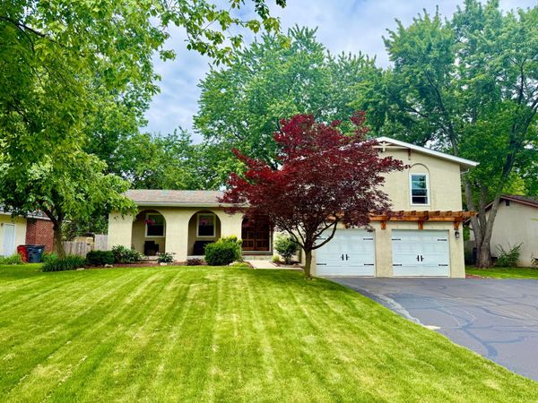 1379 Brenthaven Place, Columbus, OH 43228