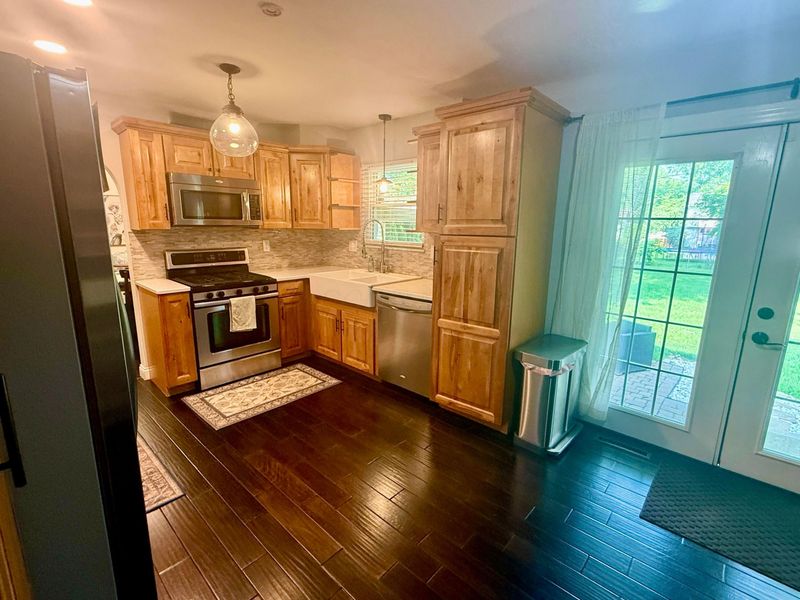 1379 Brenthaven Place, Columbus, OH 43228 Photo 18