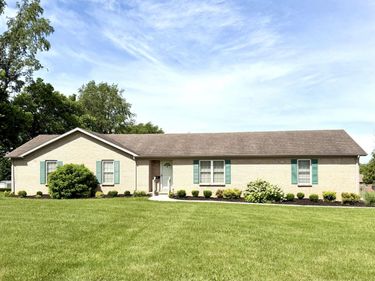 166 Secretariat Drive, Harrodsburg, KY 40330