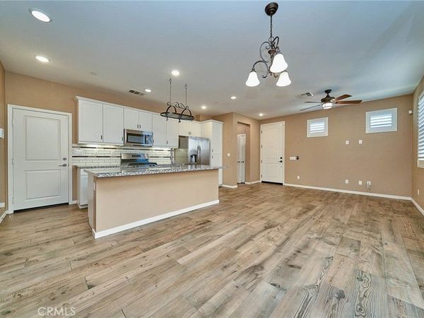 35879 Landon, Murrieta, CA 92562
