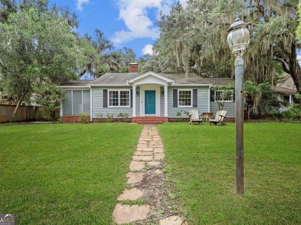 2016 Ash Avenue, Brunswick, GA 31520