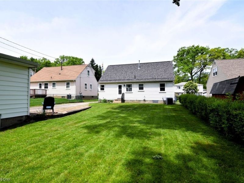Cuyahoga Falls, OH 44221 Photo 29