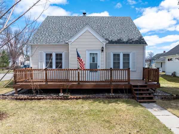932 NW 1st Avenue, Grand Rapids, MN 55744