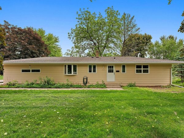 1426 Lookout Street, Stillwater, MN 55082